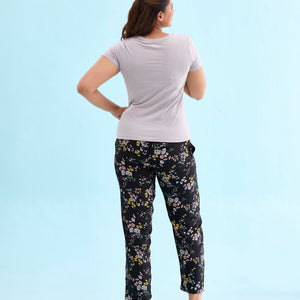Women Printed Black Woven Viscose Mid Rise Lounge Pant