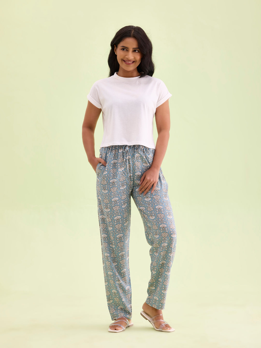 Women Printed Blue Woven Viscose Mid Rise Lounge Pants