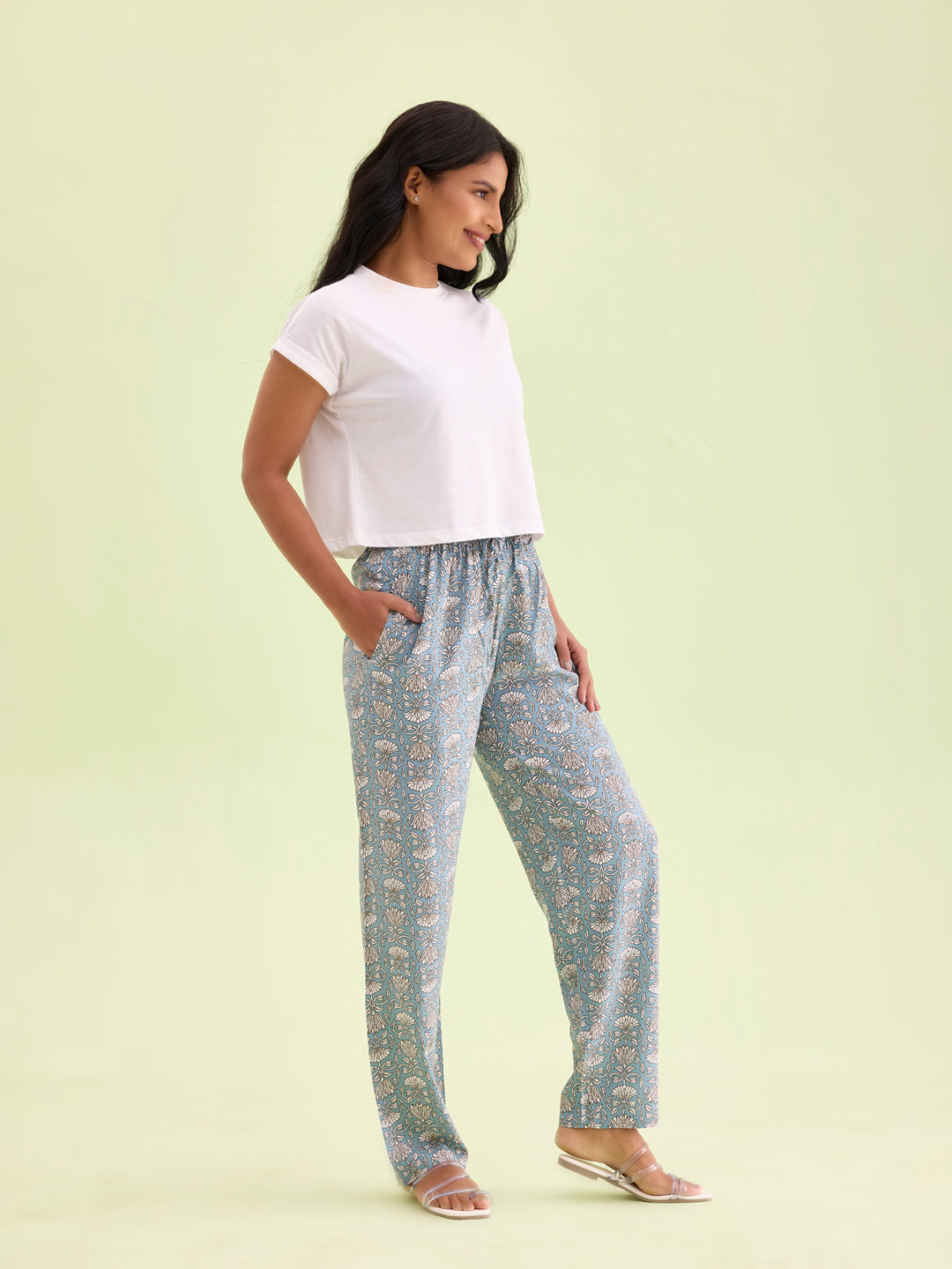 Women Printed Blue Woven Viscose Mid Rise Lounge Pants