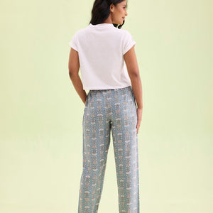 Women Printed Blue Woven Viscose Mid Rise Lounge Pants
