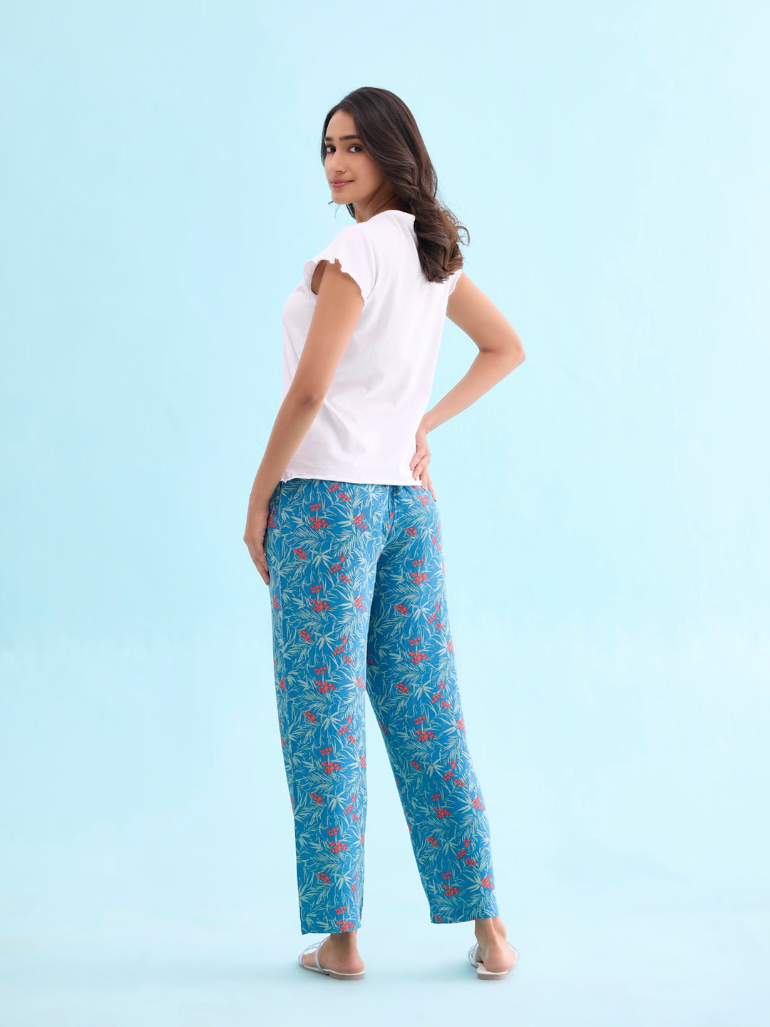 Women Printed Blue Mid Rise Woven Viscose Lounge Pants