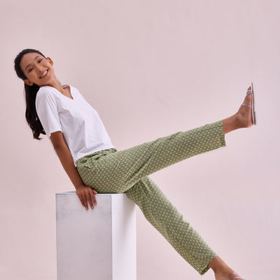 Women Printed Light Green Woven Viscose Lounge Pants