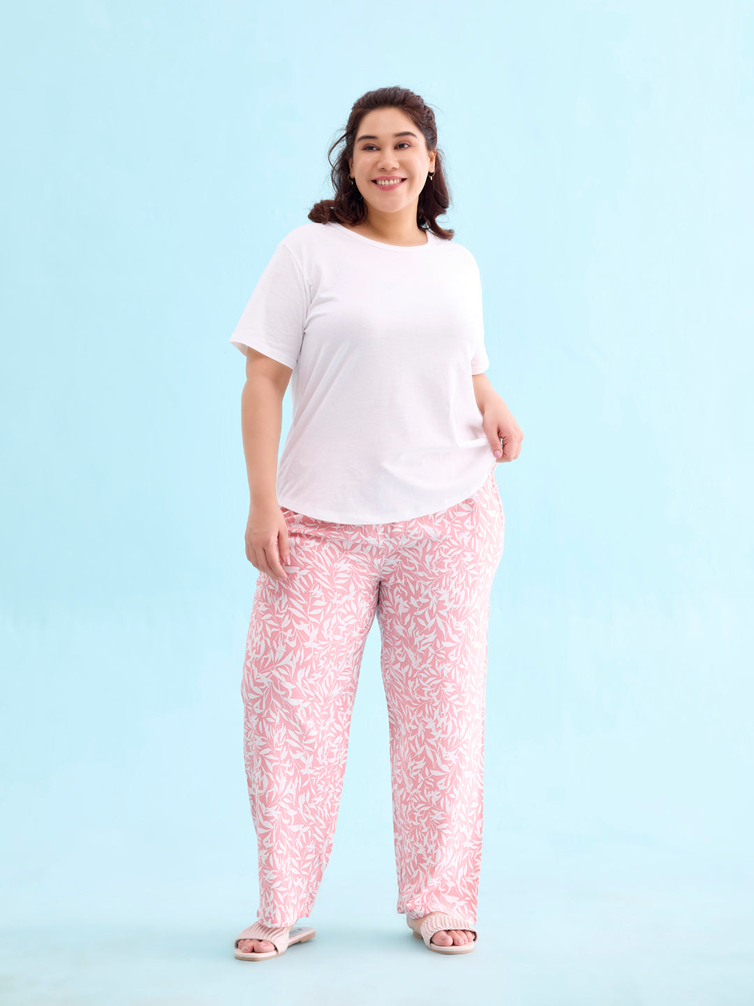 Women Printed Medium Pink Mid Rise Woven Viscose Lounge Pants