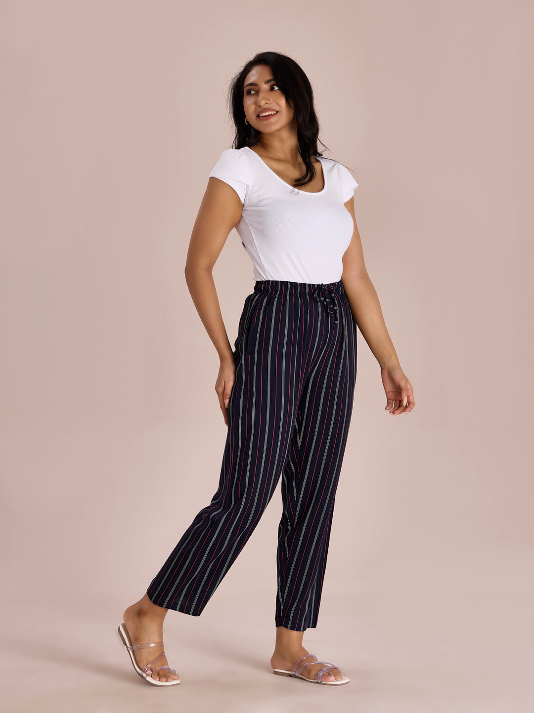 Women Printed Navy Woven Viscose Mid Rise Lounge Pants