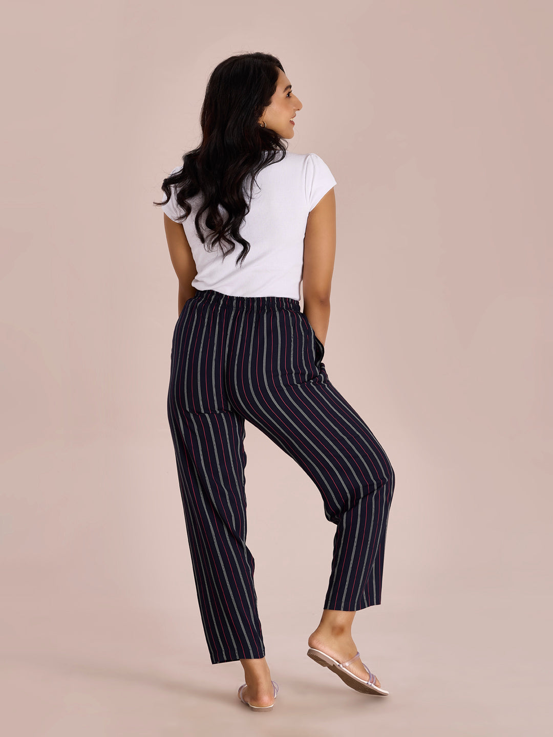 Women Printed Navy Woven Viscose Mid Rise Lounge Pants