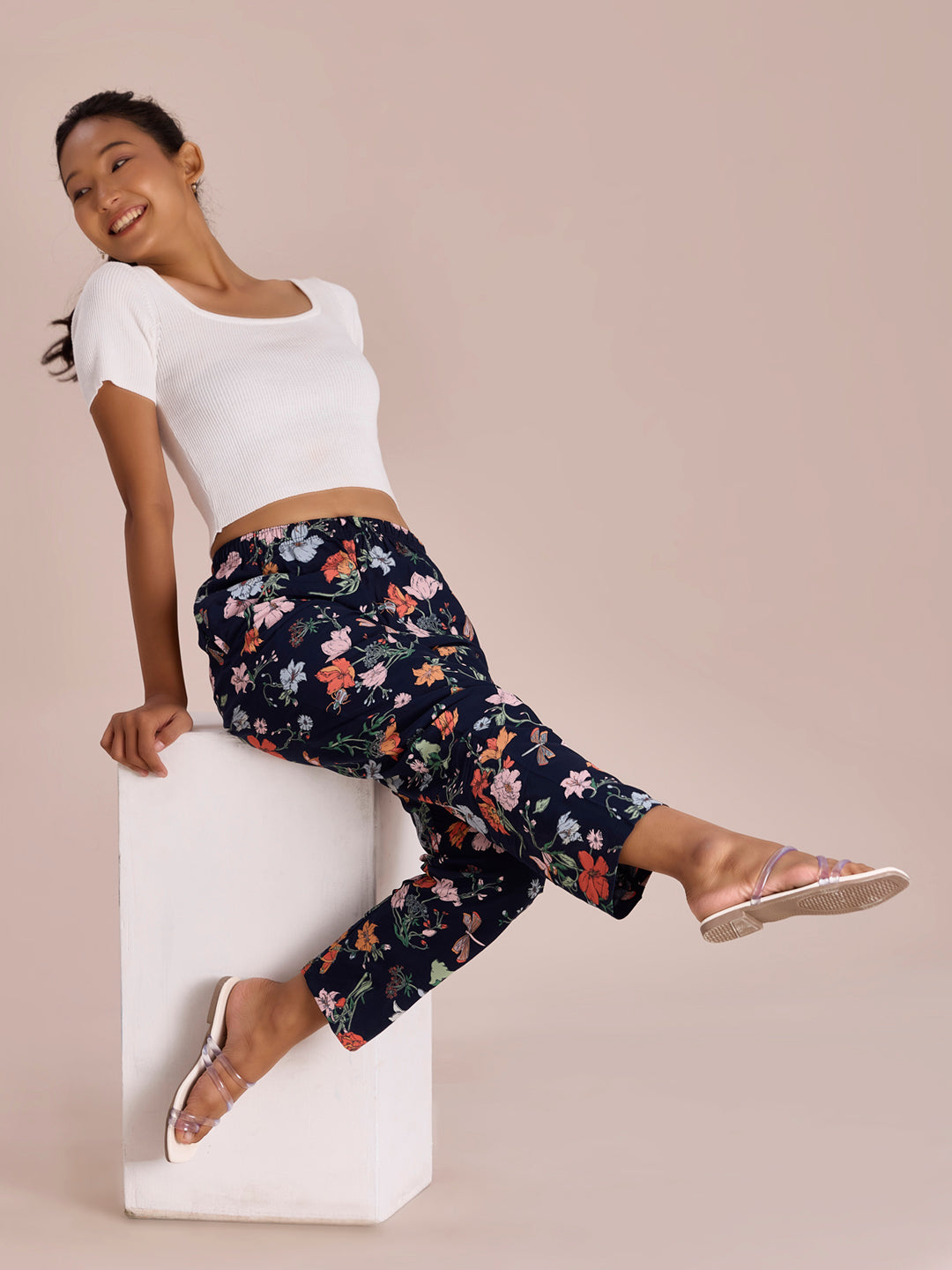 Women Printed Navy Woven Viscose Lounge Pant
