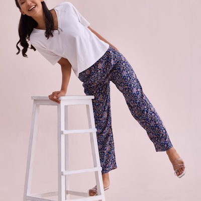 Women Printed Navy Woven Mid Rise Viscose Lounge Pants