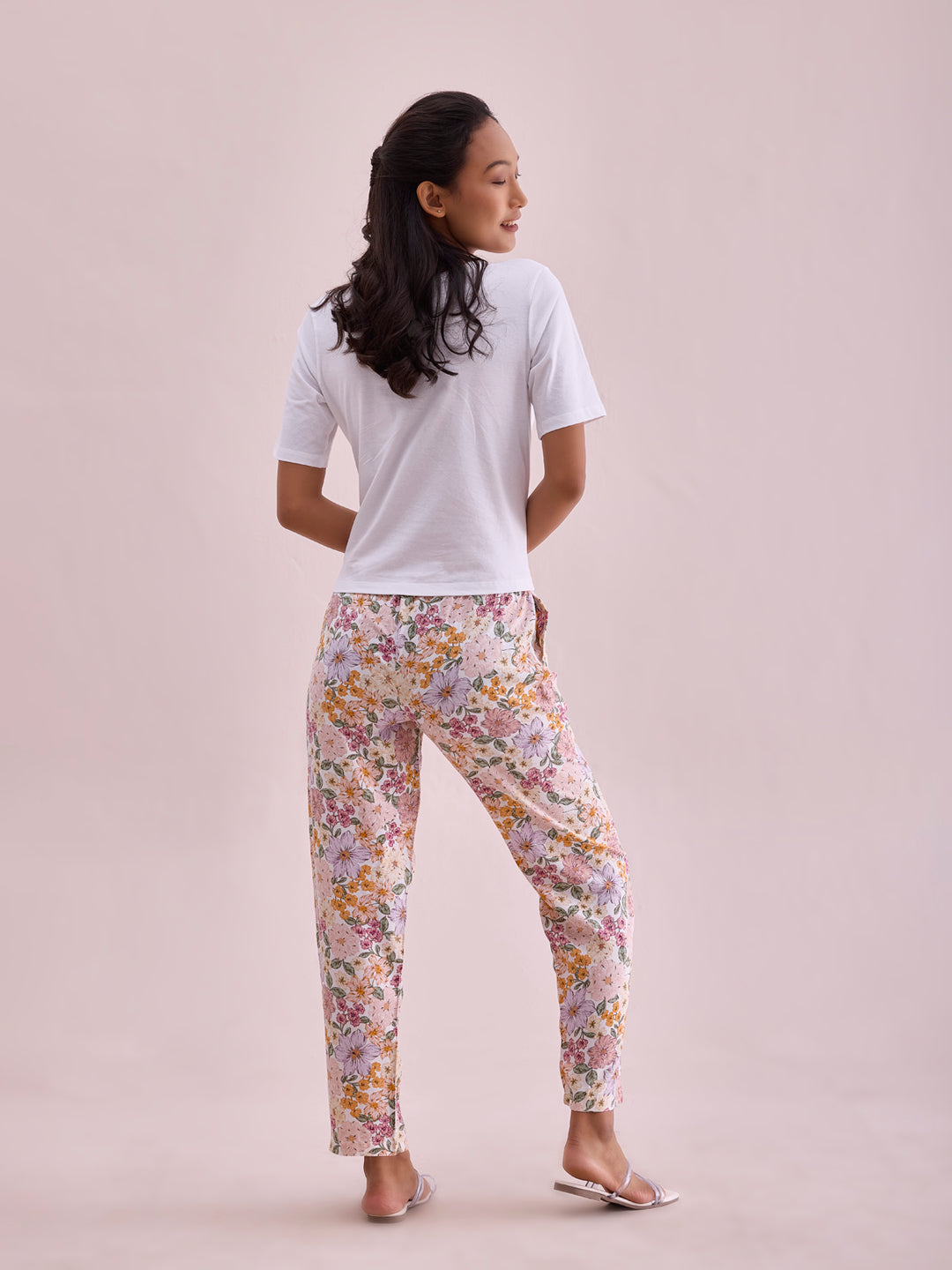 Women Printed Whites Woven Viscose Lounge Pants