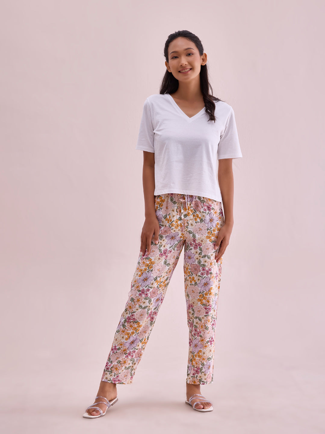 Women Printed Whites Woven Viscose Lounge Pants