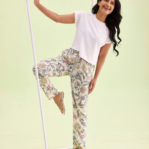 Women White Printed Woven Viscose Lounge Pants