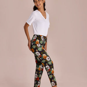 Women Printed Black Cotton Knit Mid Rise Lounge Pants