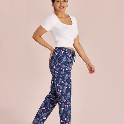 Women Printed Blue Cotton Knit Lounge Pants
