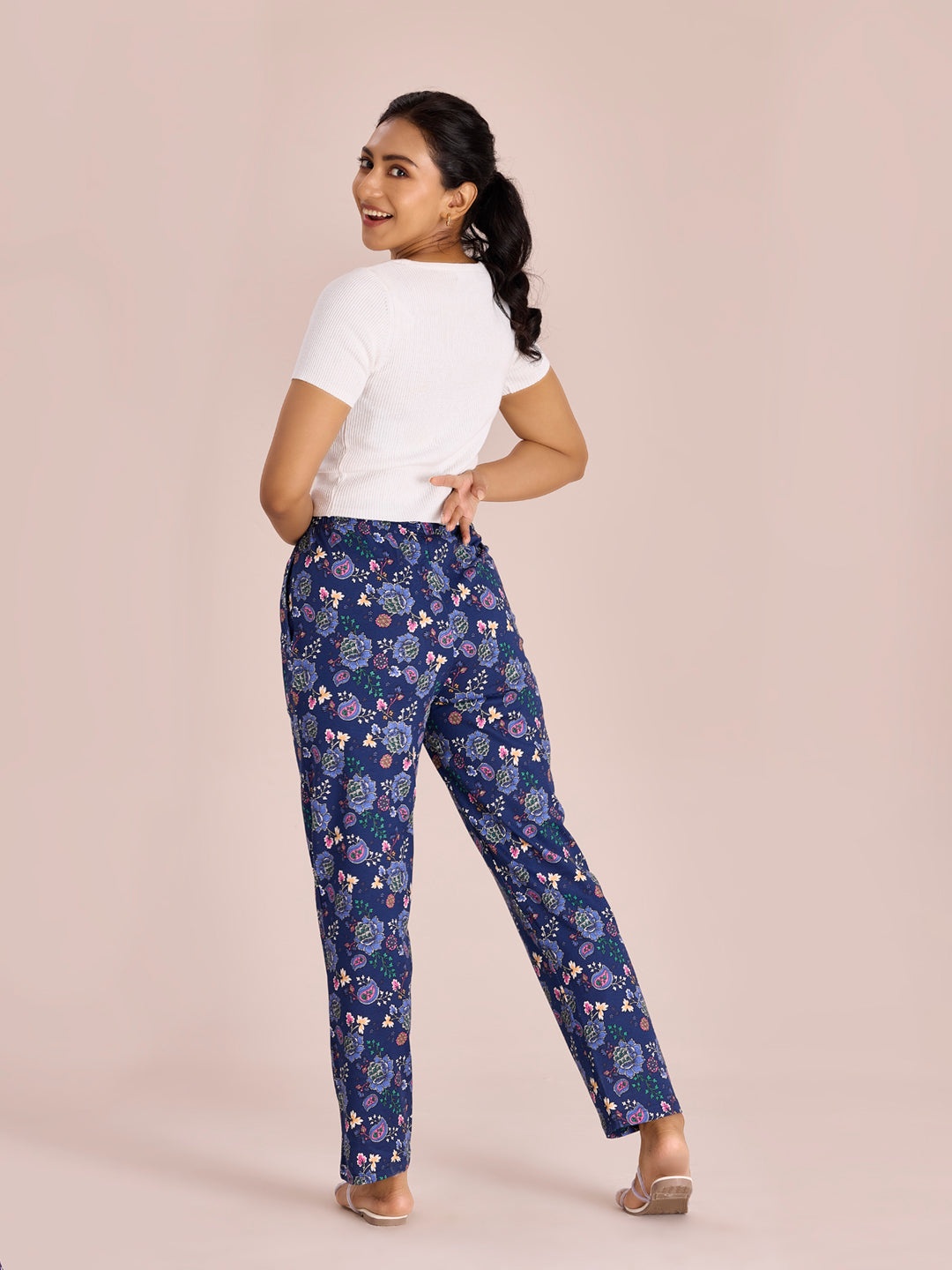 Women Printed Blue Cotton Knit Lounge Pants