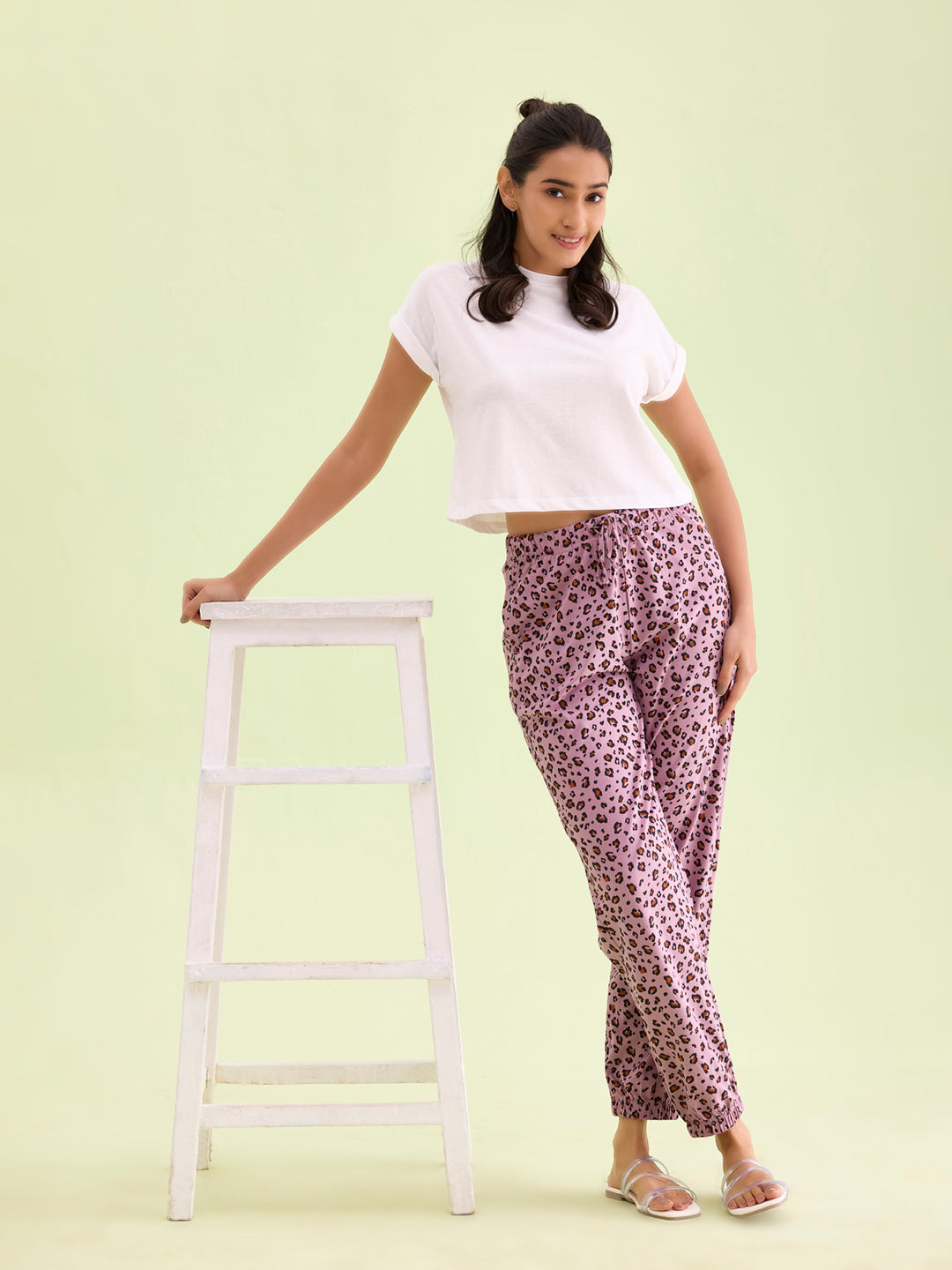 Women Printed Purple Cotton Knit Mid Rise Lounge Pants
