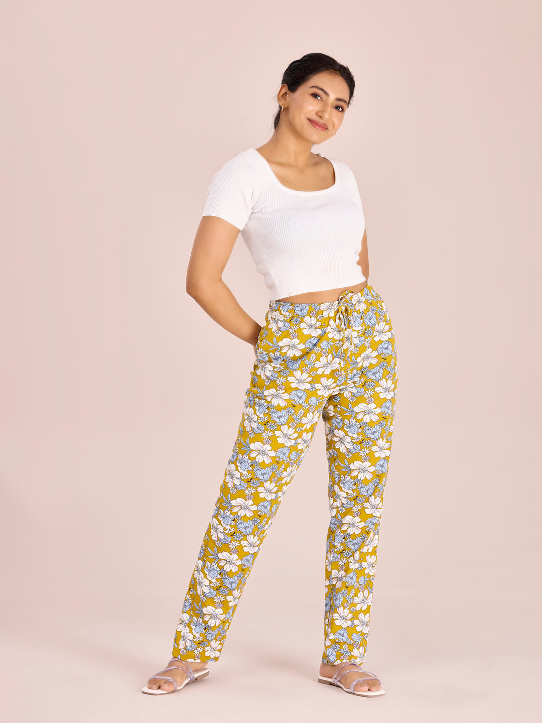 Women Printed Yellows Cotton Knit Lounge Pants
