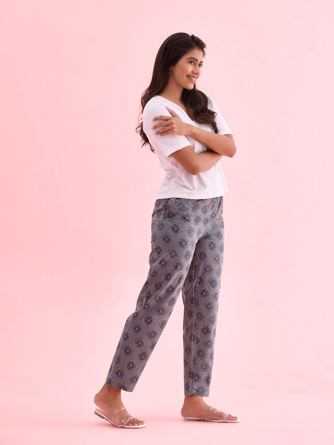 Women Printed Blue Cotton Woven Lounge Pants