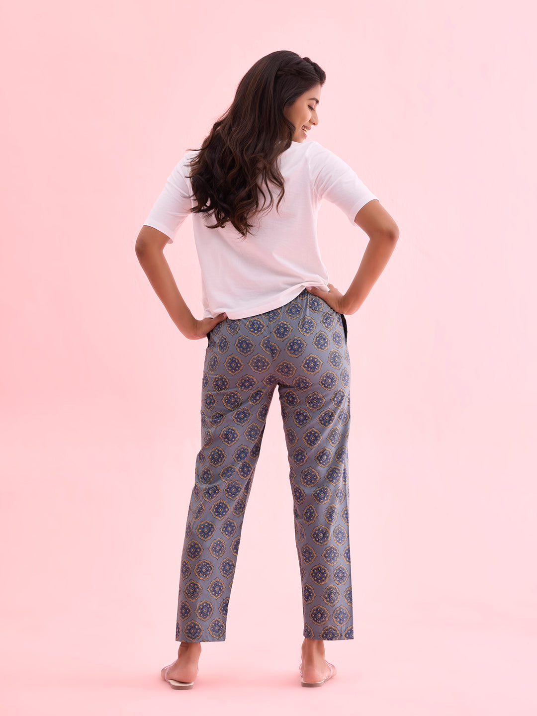 Women Printed Blue Cotton Woven Lounge Pants