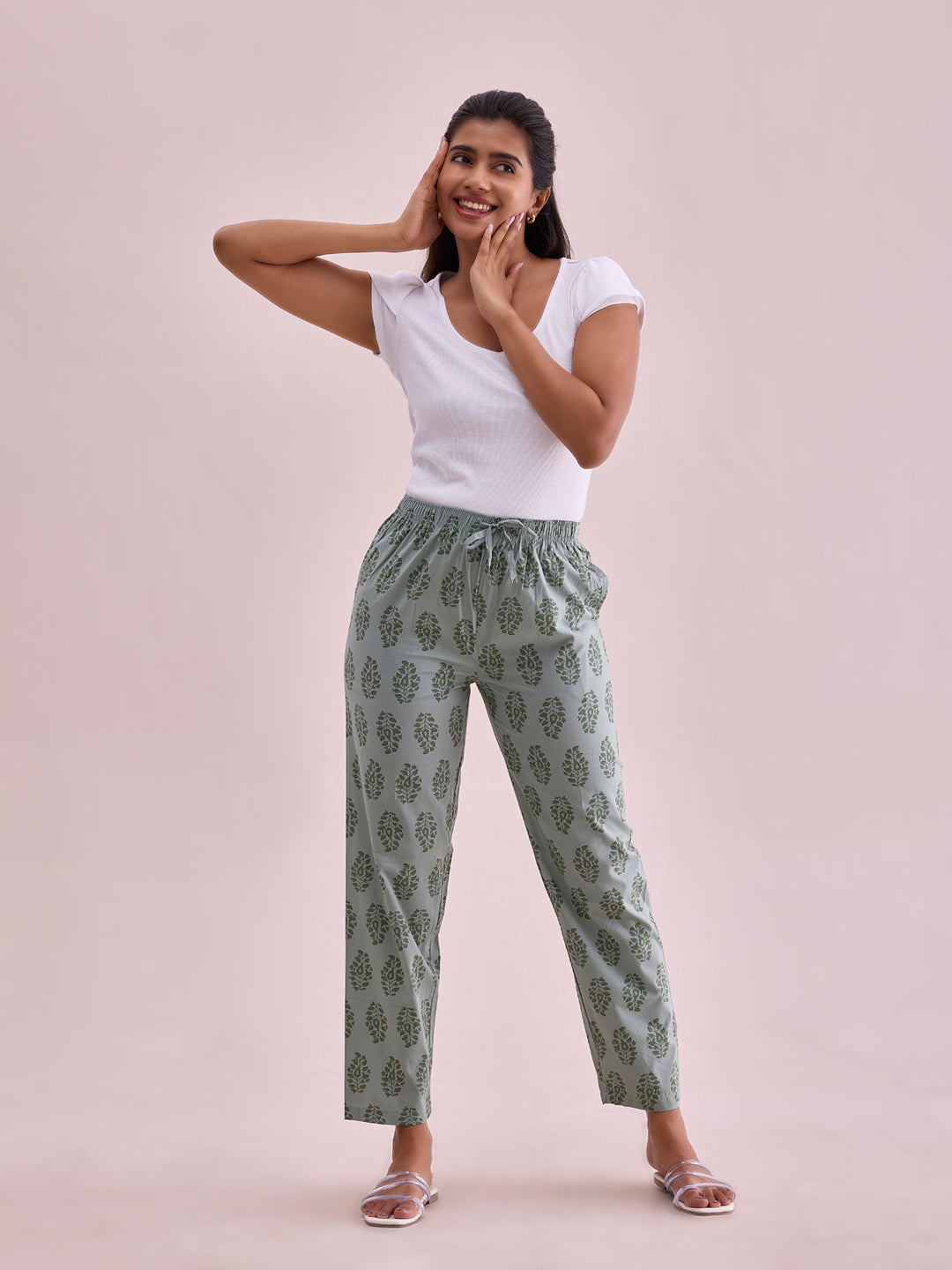 Women Printed Greens Cotton Knit Lounge Pants