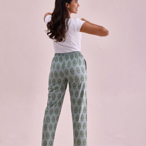 Women Printed Greens Cotton Knit Lounge Pants