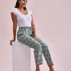 Women Printed Greens Cotton Knit Lounge Pants