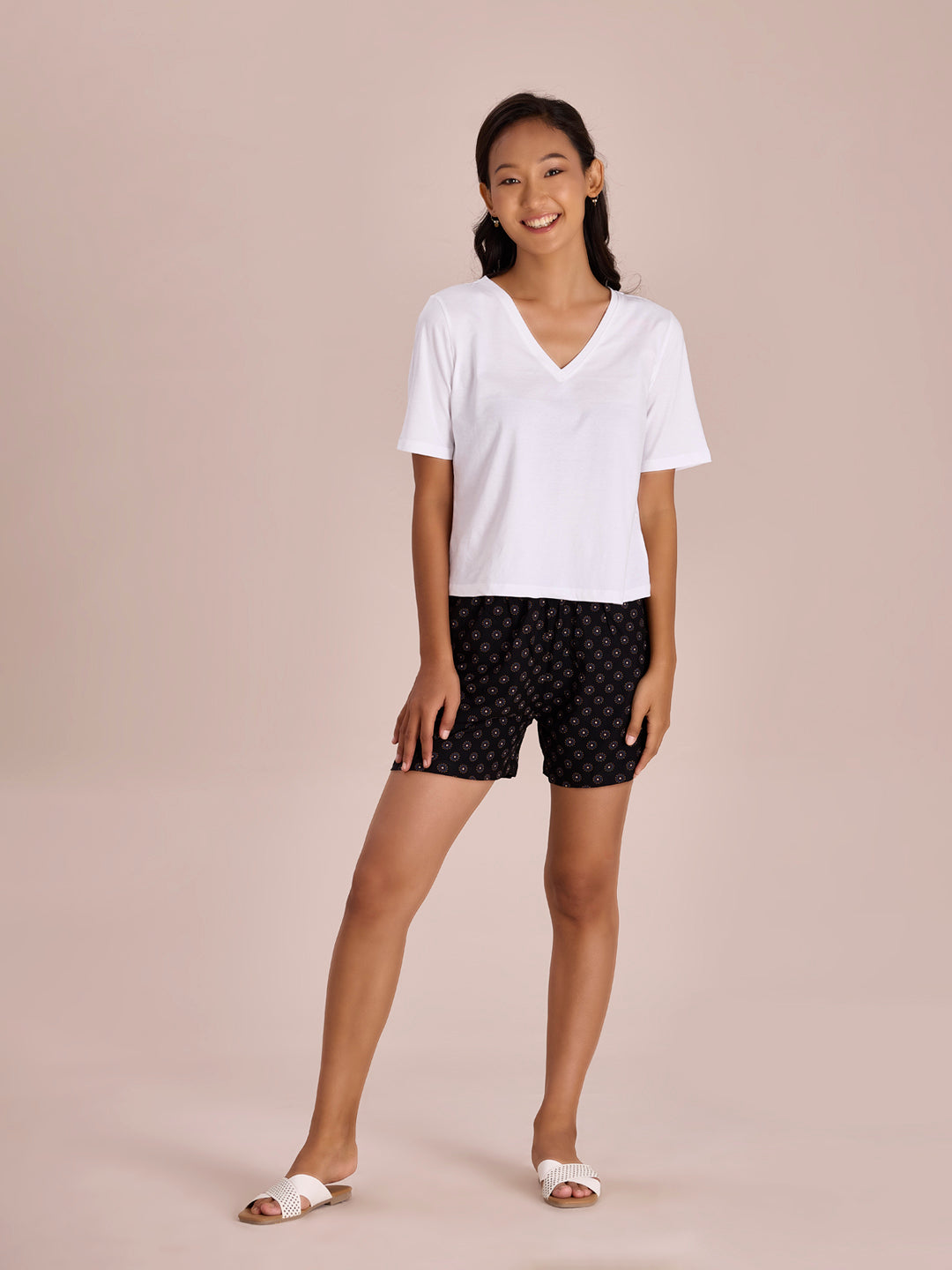 Women Printed Blacks Woven Viscose Lounge Shorts