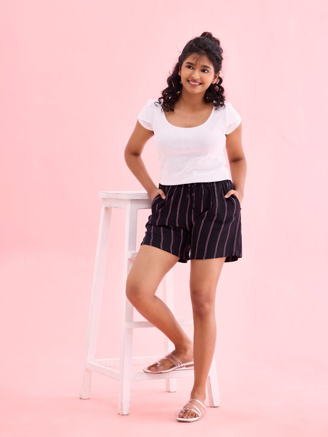 Women Blacks Printed Woven Viscose Lounge Shorts