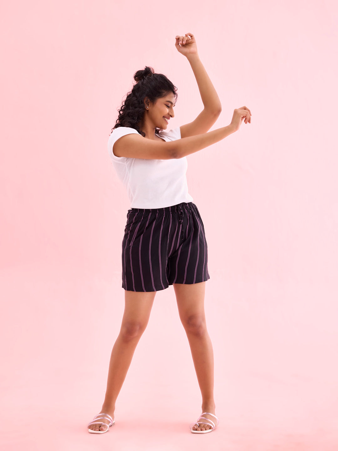Women Blacks Printed Woven Viscose Lounge Shorts