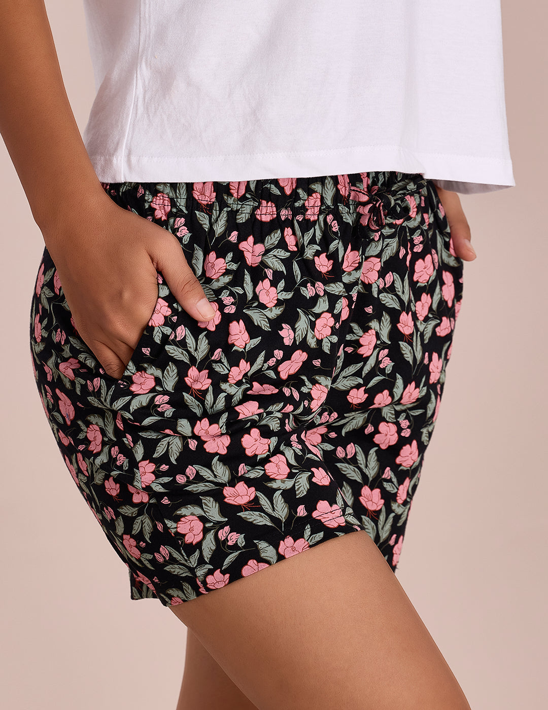 Women Printed Blacks Cotton Knit Lounge Shorts