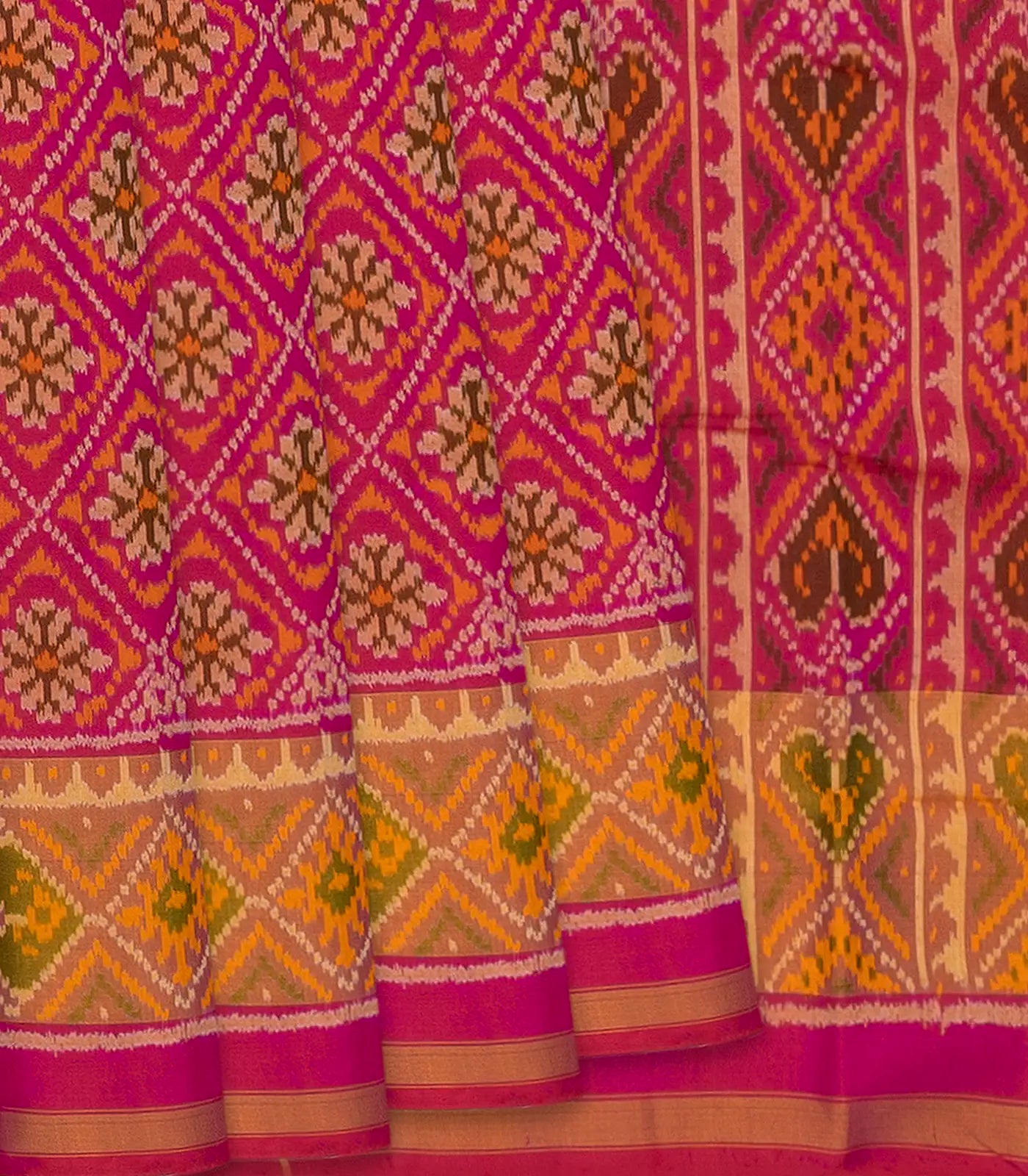 Pink Handloom Ikat Silk Saree With Diamond Floral Motifs-Pink