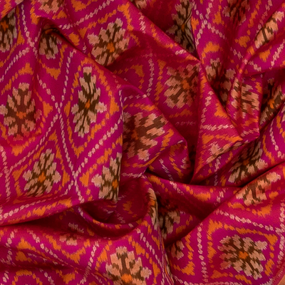 Pink Handloom Ikat Silk Saree With Diamond Floral Motifs-Pink