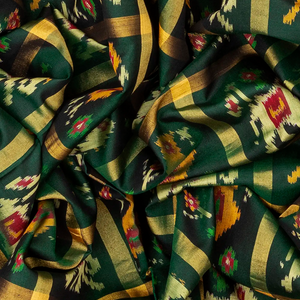 Bottle Green Handloom Patola Single Ikat Silk Saree With Elephant Motifs-Bottle Green