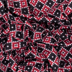 Black & White Handloom Pochampally Single Ikat Silk Saree With Diamond Motifs-Black