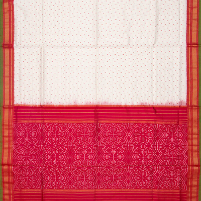 White Handloom Pochampally Ikat Saree With Checks-White