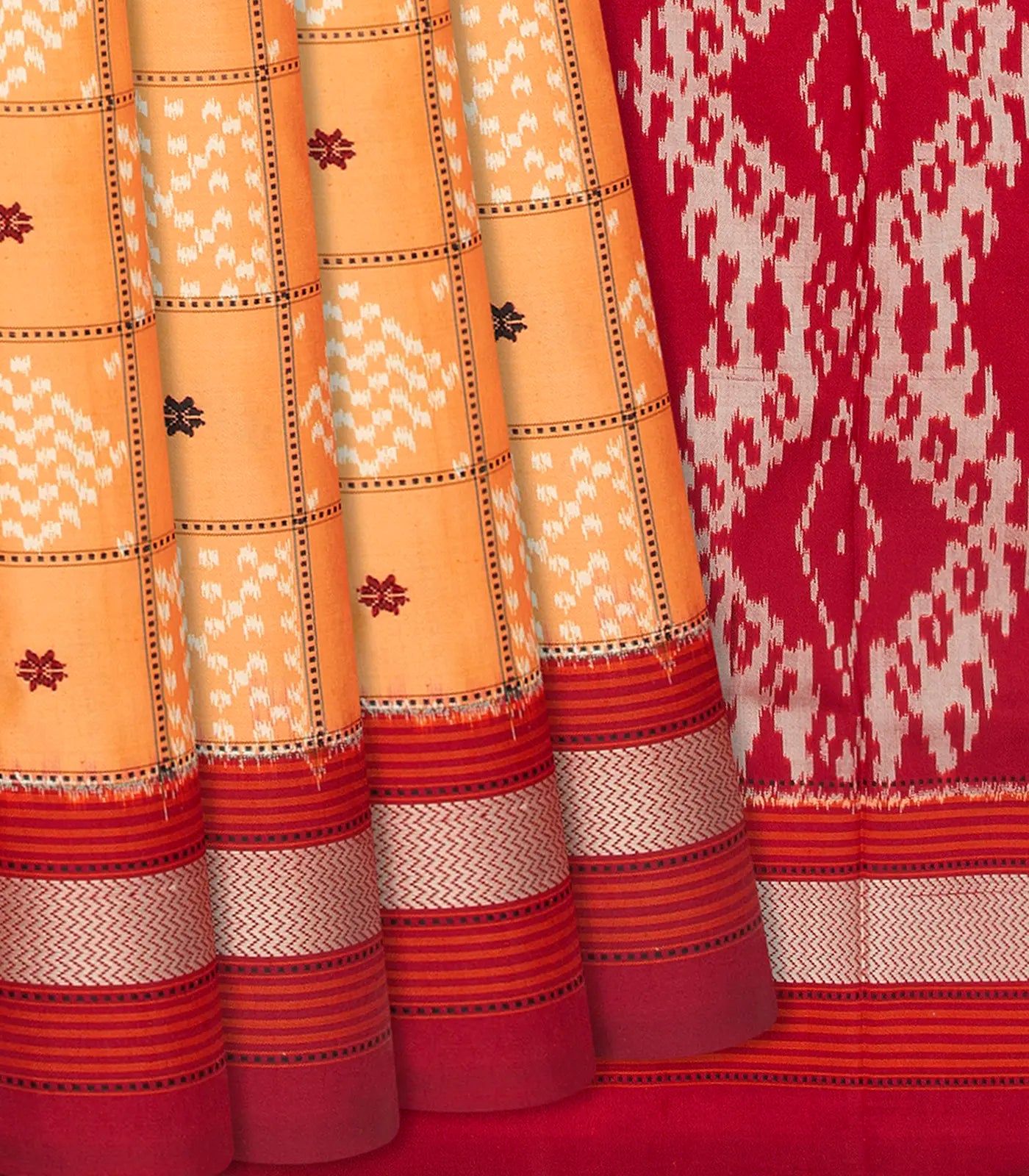 Yellow Handloom Pochampally Ikat Saree With Diamond Motifs-Yellow