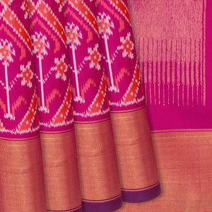 Pink Handloom Pochampally Ikat Saree With Floral Motifs-Pink