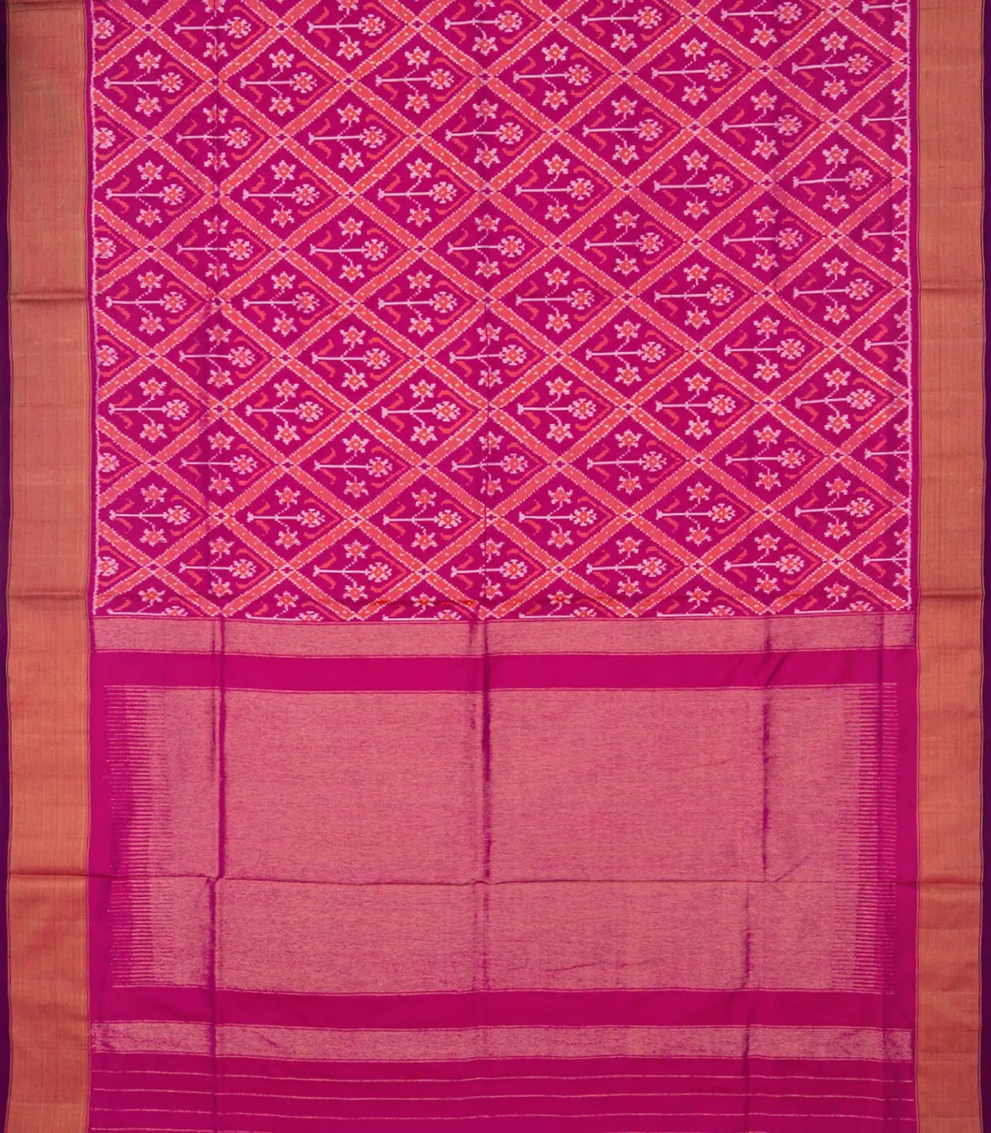 Pink Handloom Pochampally Ikat Saree With Floral Motifs-Pink