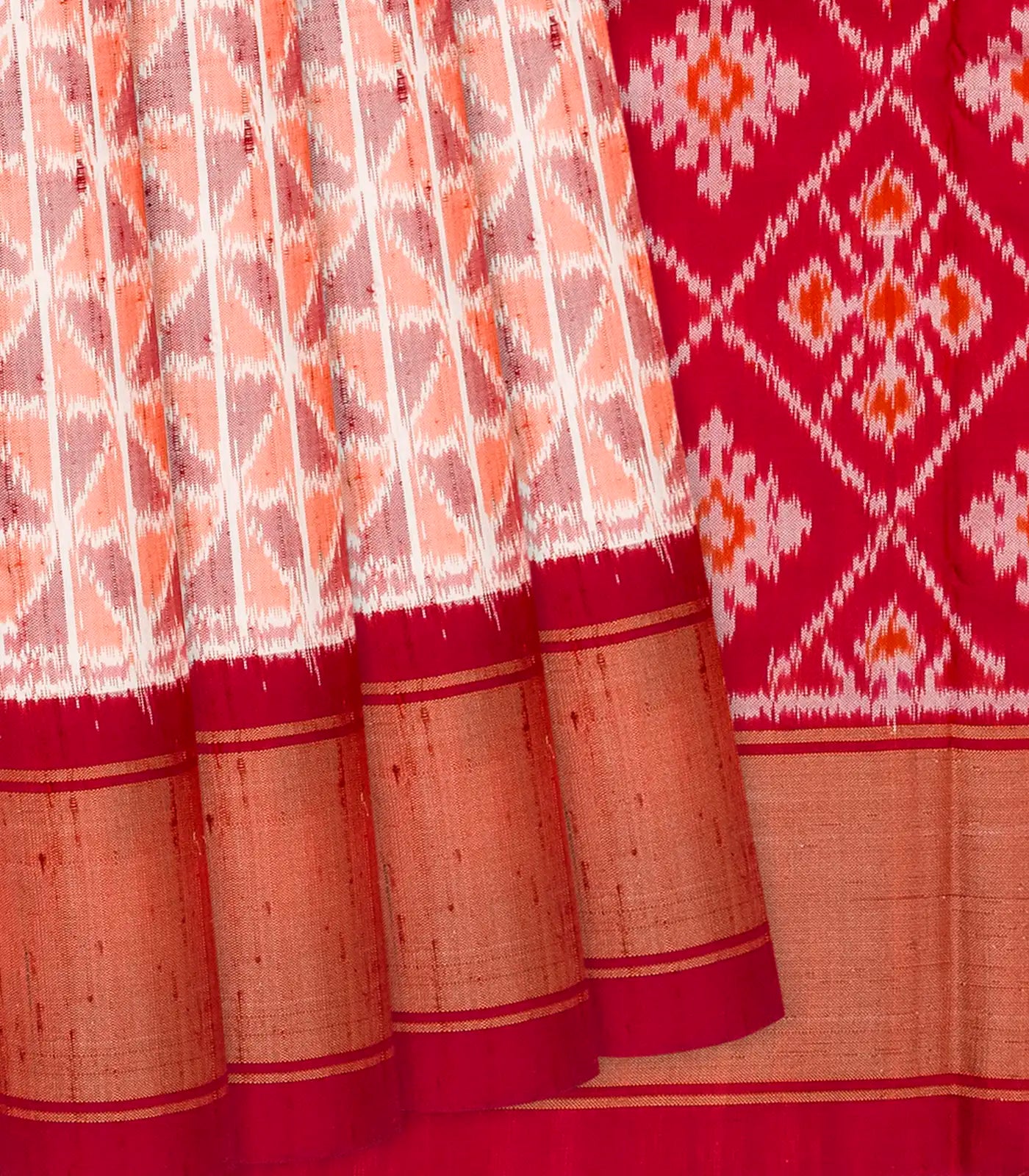 Peach Handloom Pochampally Ikat Saree With Diamond Motifs-Peach