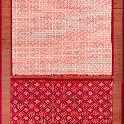 Peach Handloom Pochampally Ikat Saree With Diamond Motifs-Peach