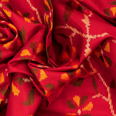 Red Handloom Rajkot Patola Silk Saree With Floral Vine Motifs-Red