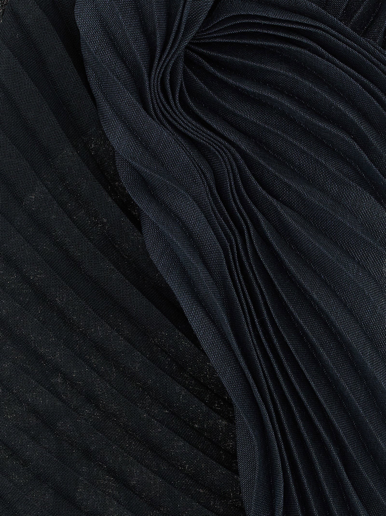 Issey Miyake Gradation Ramie Pleats Stole