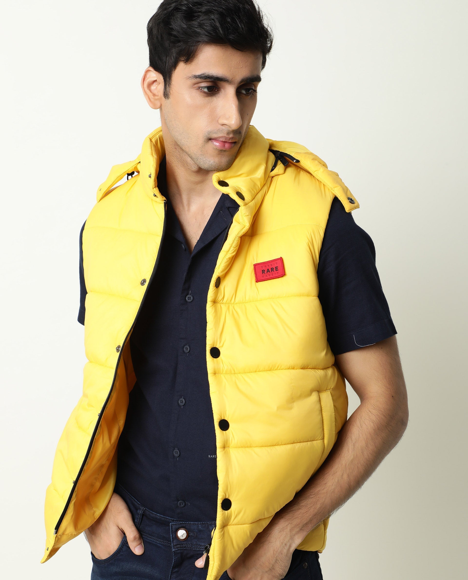 Rare Rabbit Men's Depot Yellow Plain Sleeveless Detachable Hood Puffer Jacket