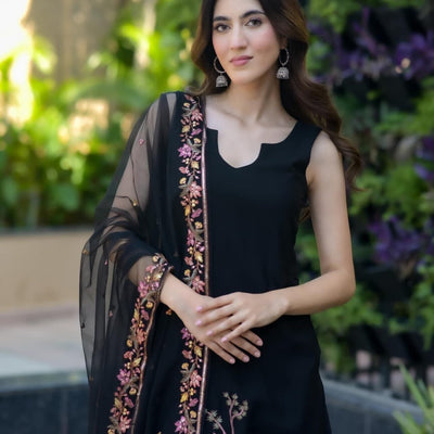 Shreya black Embroidered georgette set