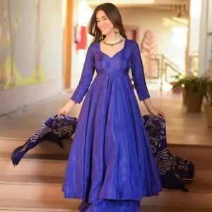 Saachi silk suit set
