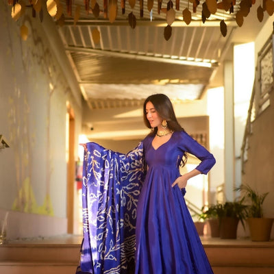 Saachi silk suit set