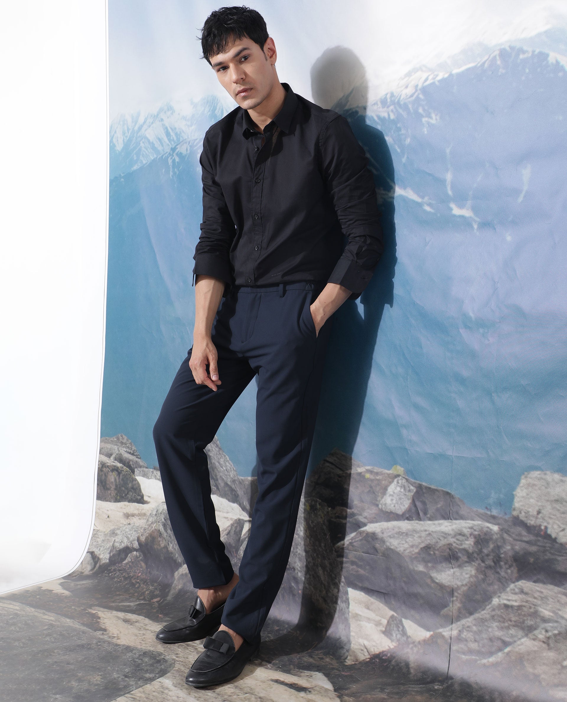 Rare Rabbit Men's Fullslee Black Cotton Fabric Full Sleeves Solid Shirt