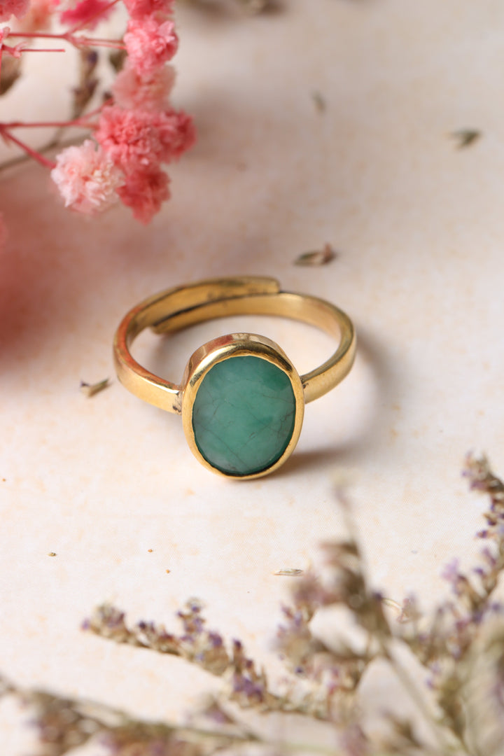 Studio Vaidik Emerald/ Panna Ring 7.25 ratti