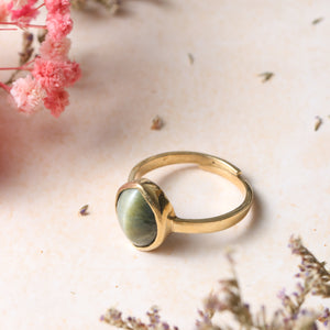 Studio Vaidik Cats eye/ Lehsuniya Ring 7.25 ratti