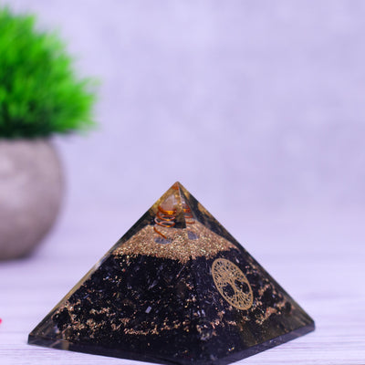 Black Tourmaline Orgonite Pyramid Decorative Showpiece