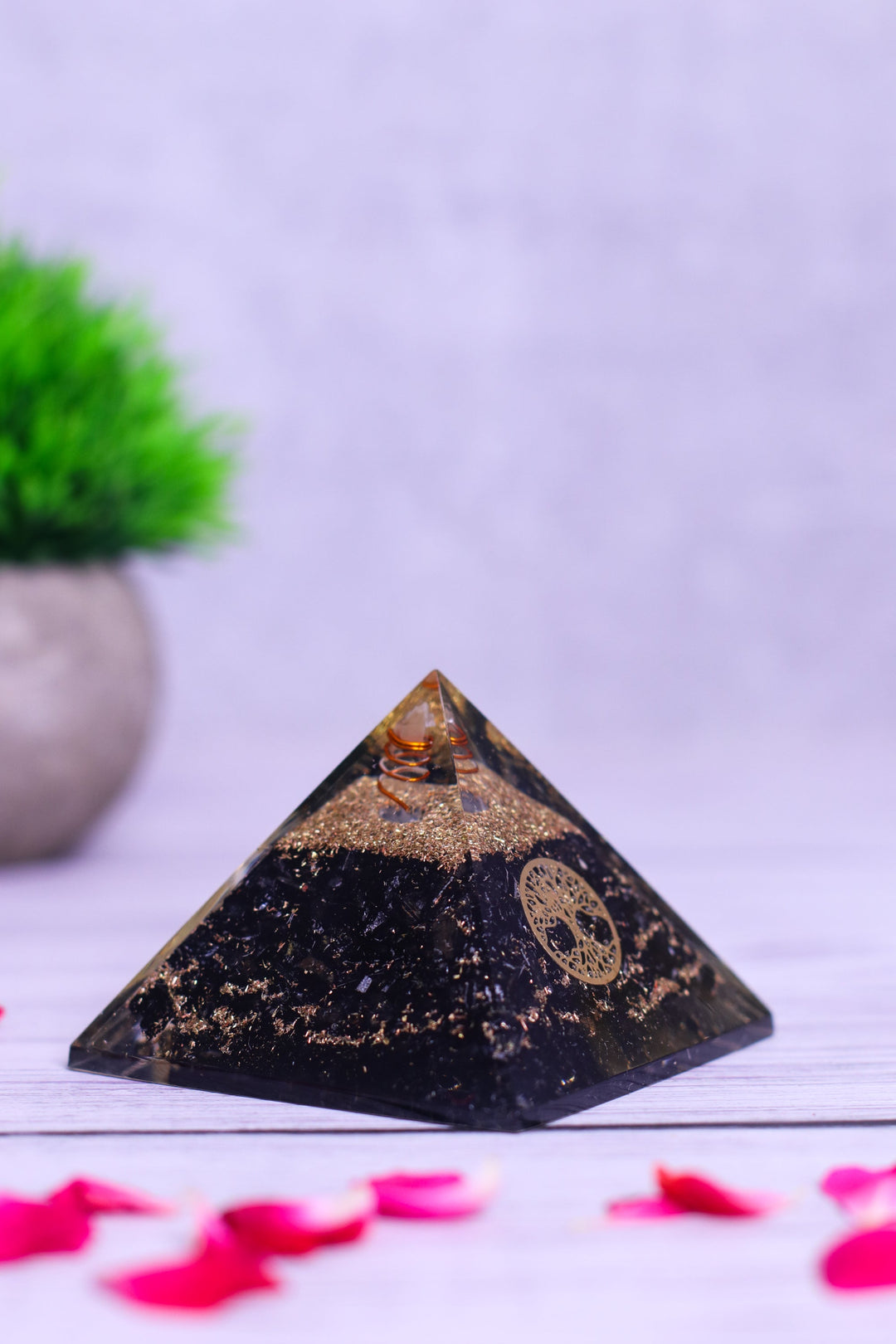 Black Tourmaline Orgonite Pyramid Decorative Showpiece