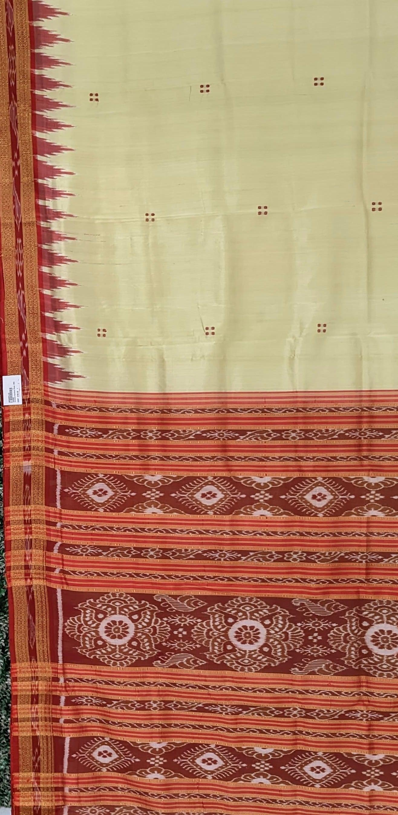 Light Yellow Butta Design Odisha Ikat Khandua Silk Saree